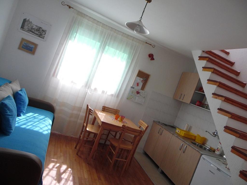 Apartment Vracar Белград Номер фото