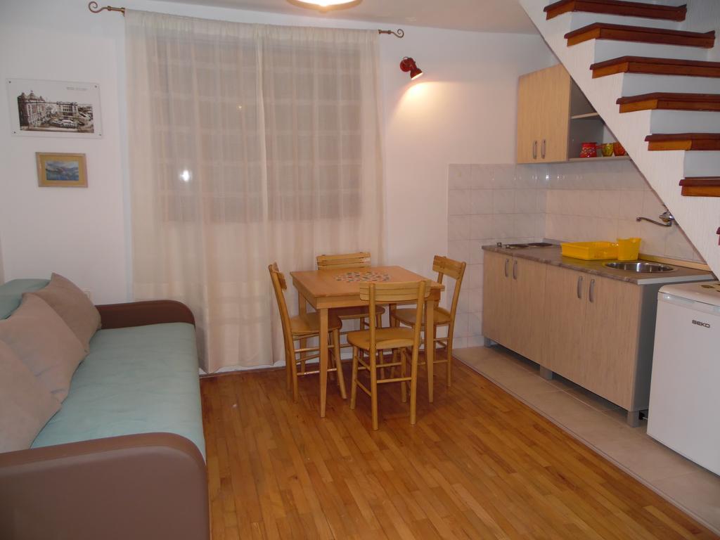 Apartment Vracar Белград Номер фото